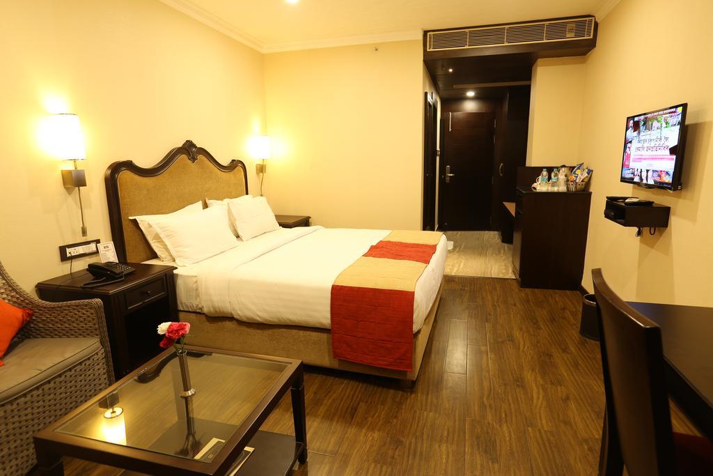 Hotel Atithi Guwahati Luaran gambar