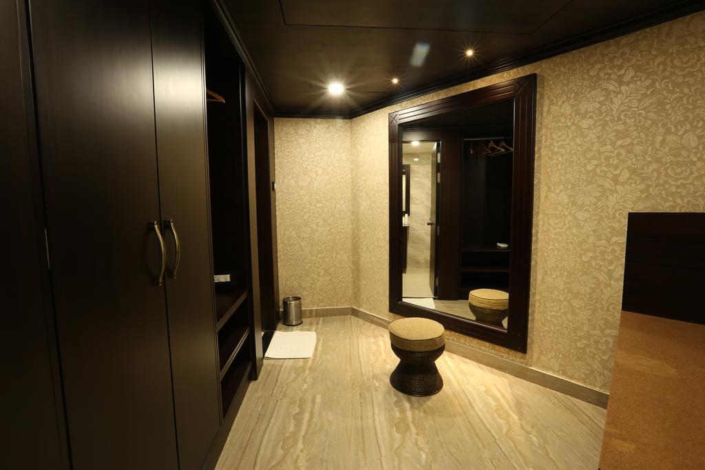 Hotel Atithi Guwahati Luaran gambar
