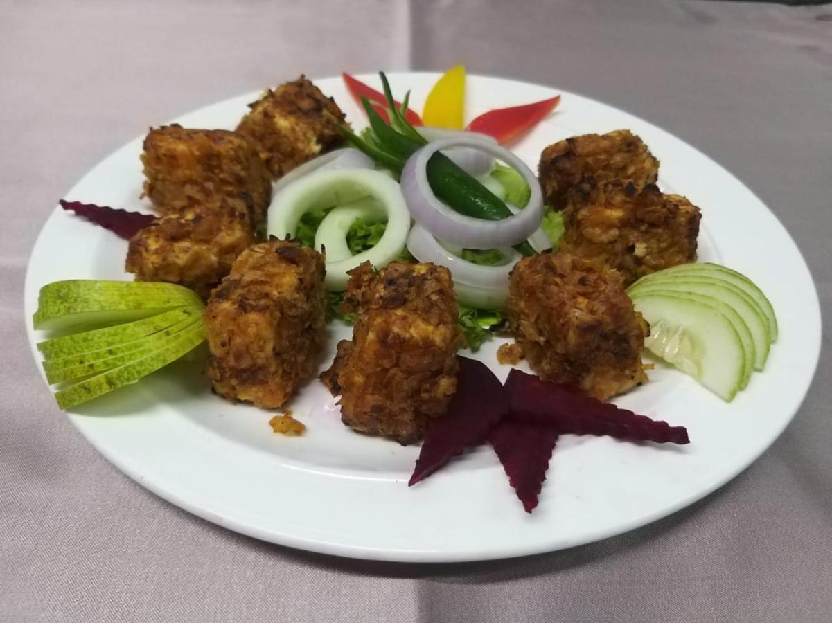 Hotel Atithi Guwahati Luaran gambar